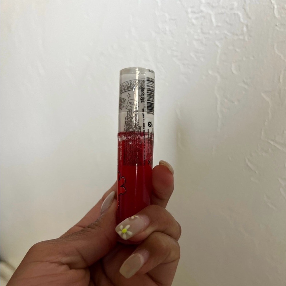 Wet n wild lipgloss Sesame Street limited addition